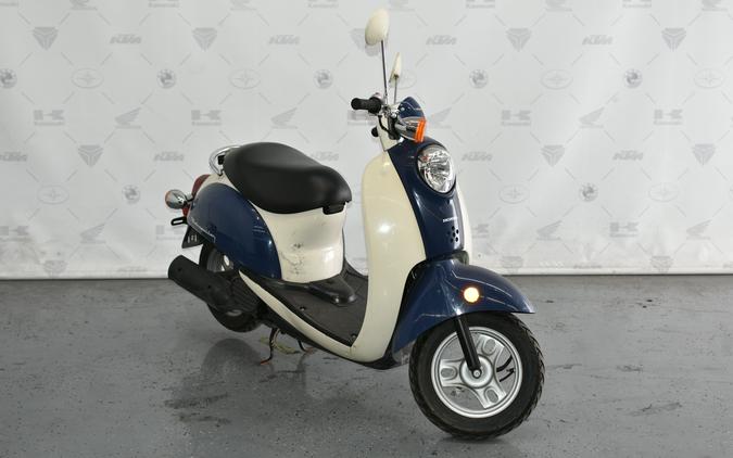 2005 Honda Metropolitan Base