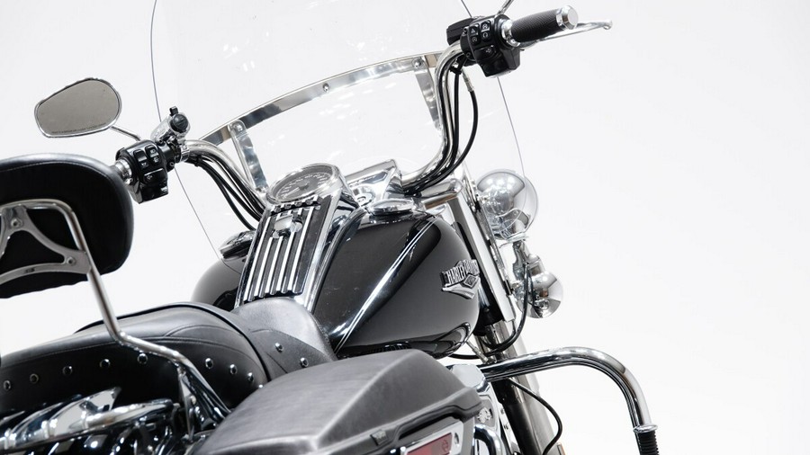 2015 Harley-Davidson Road King Classic