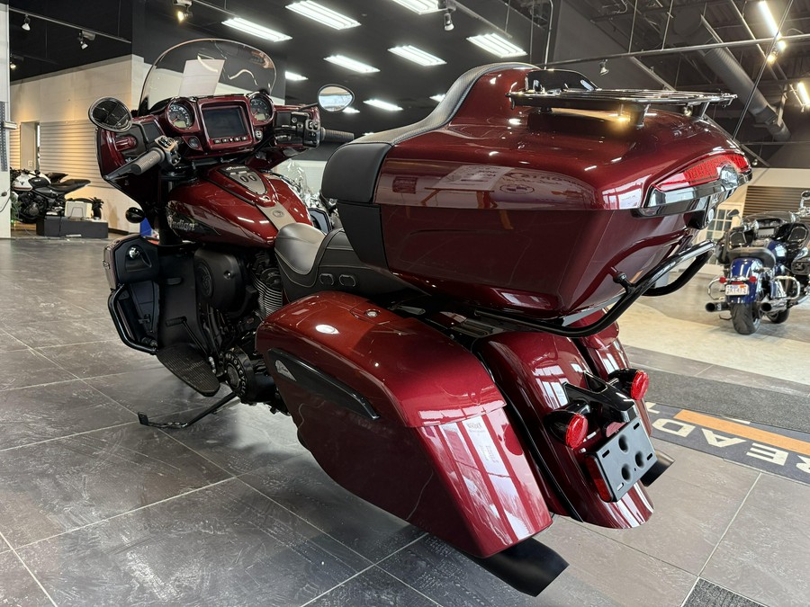 2024 Indian Motorcycle Roadmaster Dark Horse
