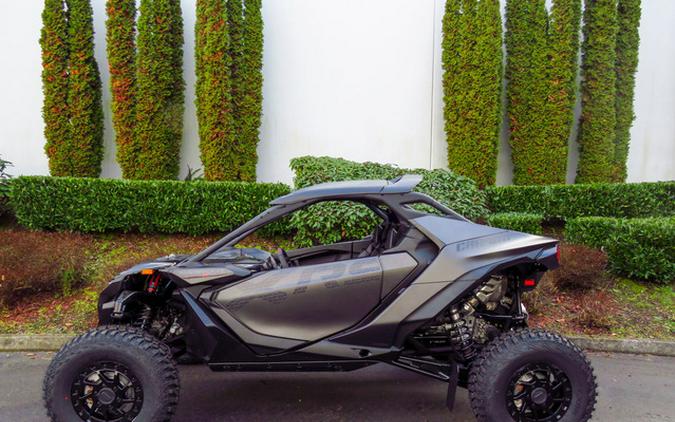 2026 Can-Am Maverick R X RS Triple Black