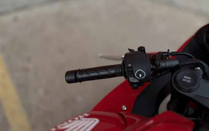 2026 Honda® CBR650R E-Clutch