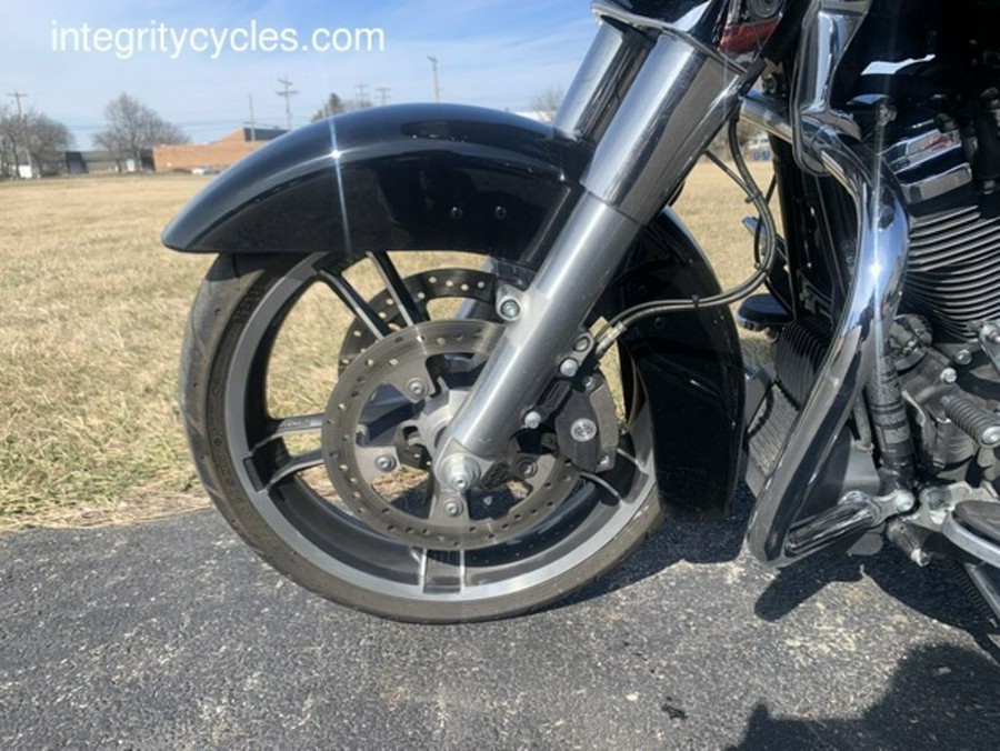 2019 Harley-Davidson® FLTRXS - Road Glide® Special