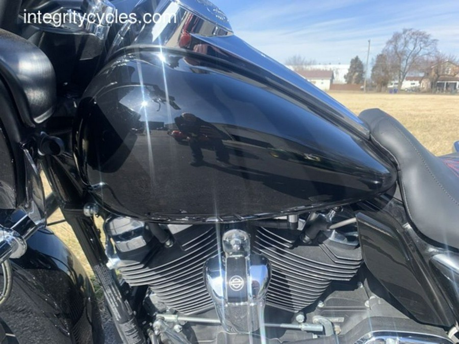 2019 Harley-Davidson® FLTRXS - Road Glide® Special