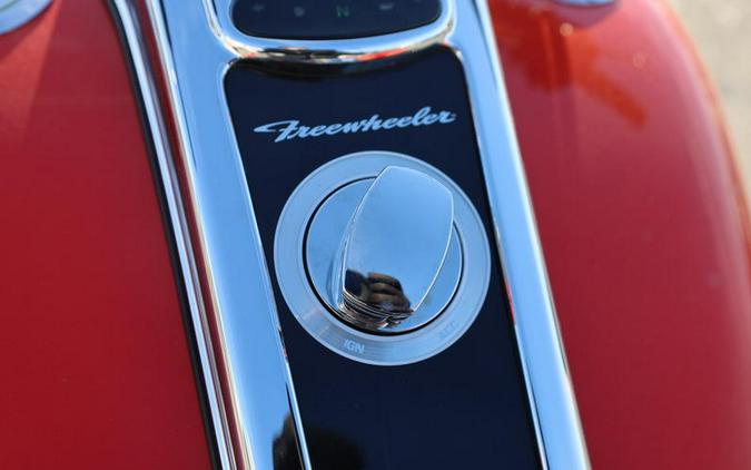 2017 Harley-Davidson® FLRT - Freewheeler®