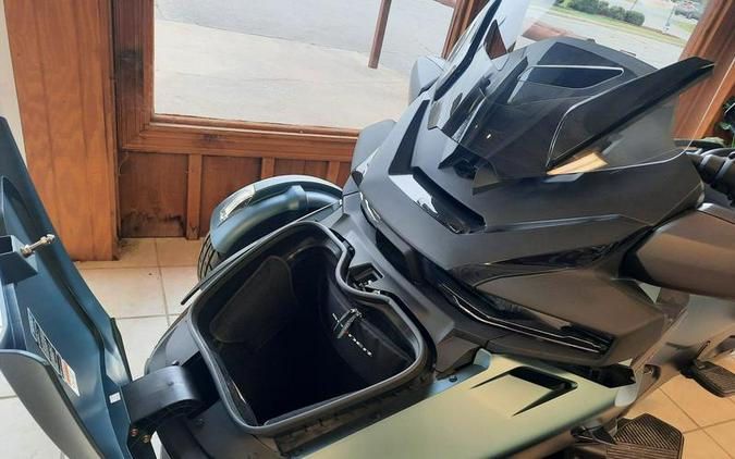 2026 Can-Am® Spyder RT Limited Dark