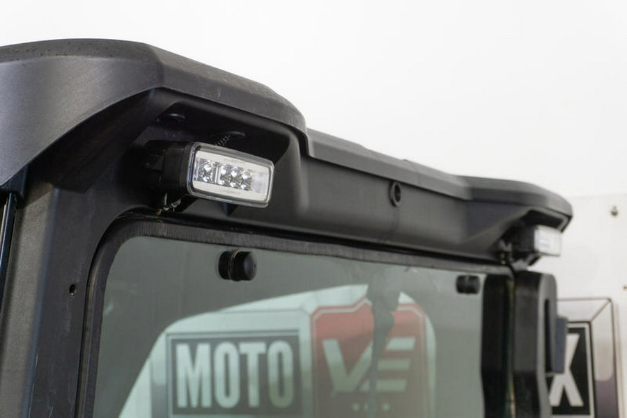 2021 John Deere XUV835M