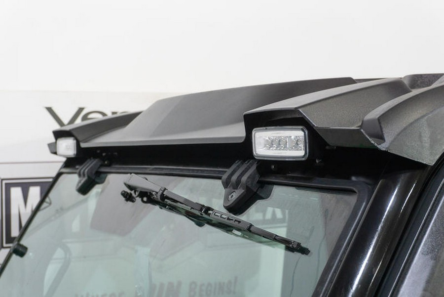 2021 John Deere XUV835M