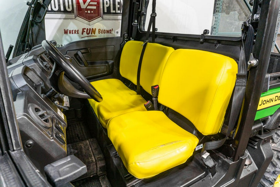 2021 John Deere XUV835M