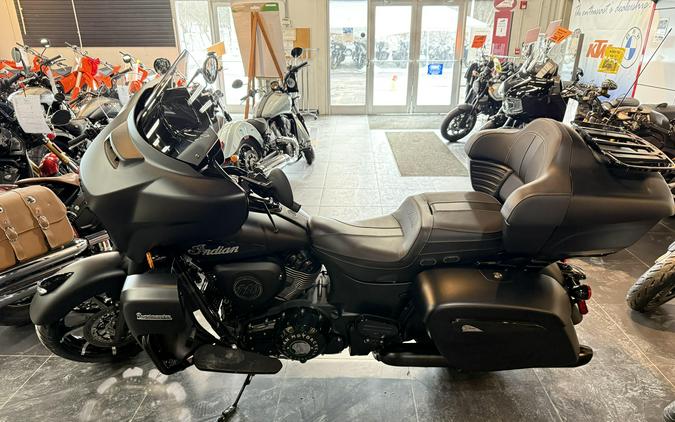 2024 Indian Motorcycle Roadmaster Dark Horse