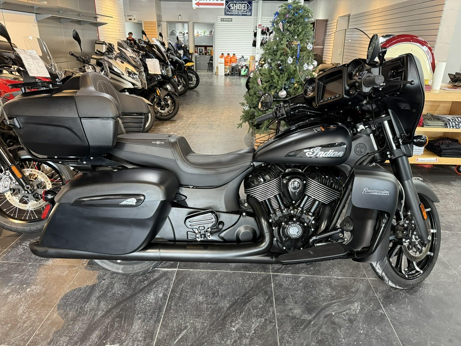 2024 Indian Motorcycle Roadmaster Dark Horse