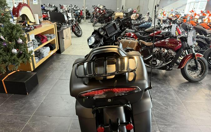 2024 Indian Motorcycle Roadmaster Dark Horse