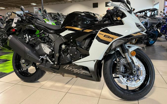 2026 Kawasaki NINJA ZX-6R ABS