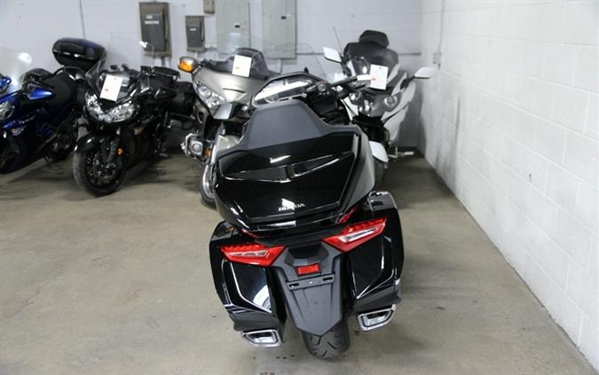 2019 HONDA GOLD WING TOUR DCT