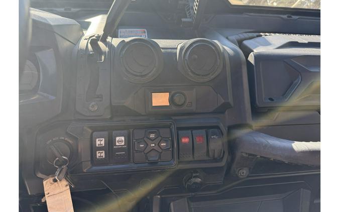 2021 Defender Max limited HD10 - Can-Am