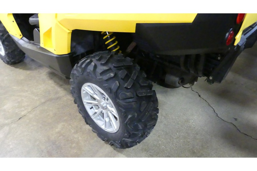 2013 Can-Am Commander™ DPS™ 1000