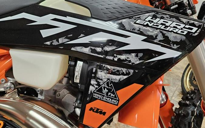 2025 KTM 300 XC-W Hardenduro