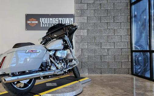 2025 Harley-Davidson® Street Glide® FLHX