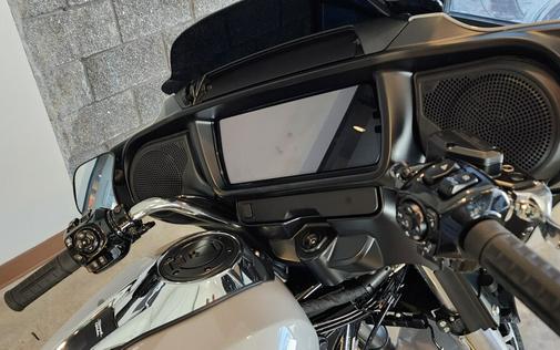 2025 Harley-Davidson® Street Glide® FLHX