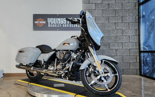 2025 Harley-Davidson® Street Glide® FLHX