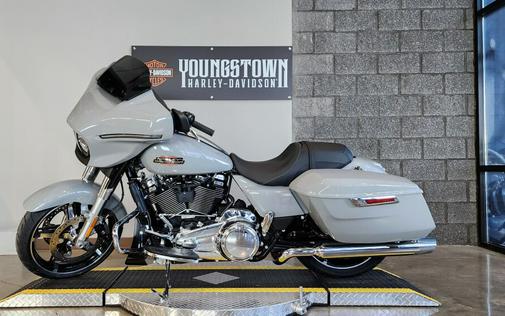 2025 Harley-Davidson® Street Glide® FLHX