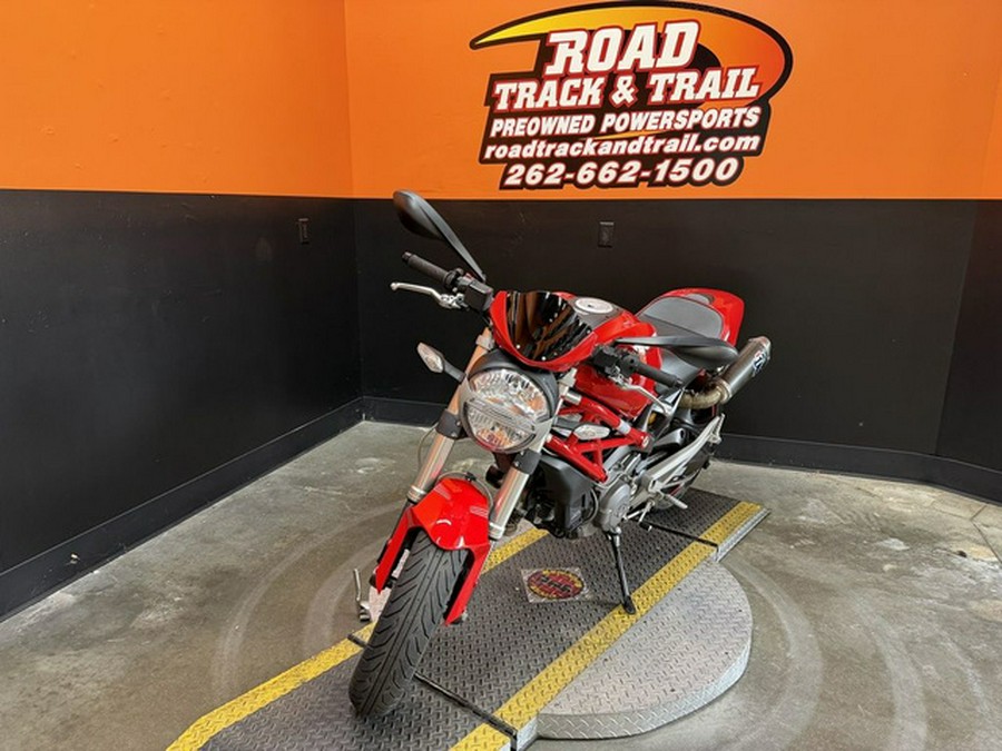 2010 Ducati Monster 696