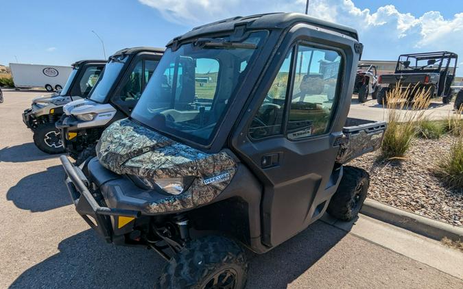 2021 Can-Am Defender Limited HD10