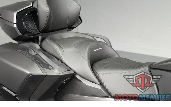 2026 Can-Am Spyder RT Limited Dark