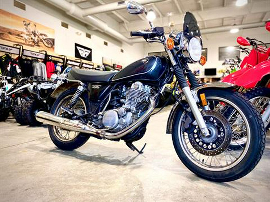 2015 Yamaha SR400