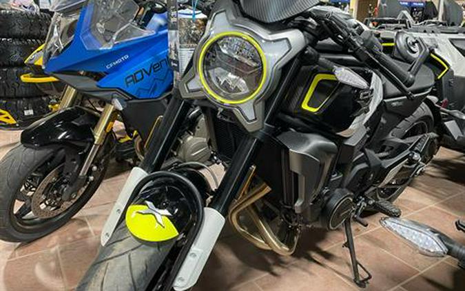 2022 CFMOTO 700CL-X Sport