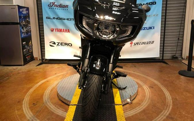 2024 Indian Motorcycle® Challenger® Black Metallic