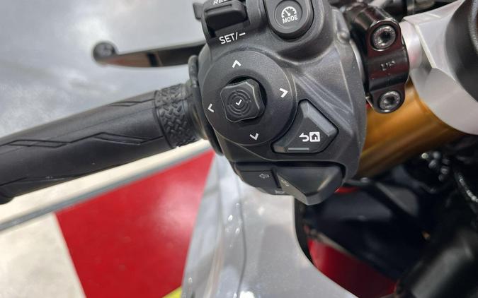 2026 Yamaha YZF-R7 70TH ANNIVERSARY EDITION