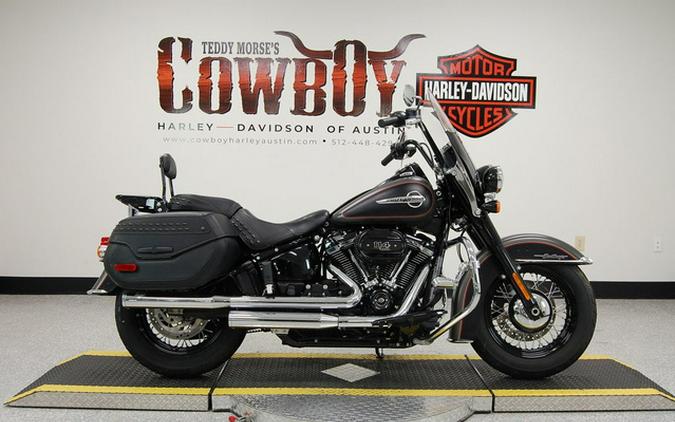 2018 Harley-Davidson Softail FLHCS - Heritage Classic 114