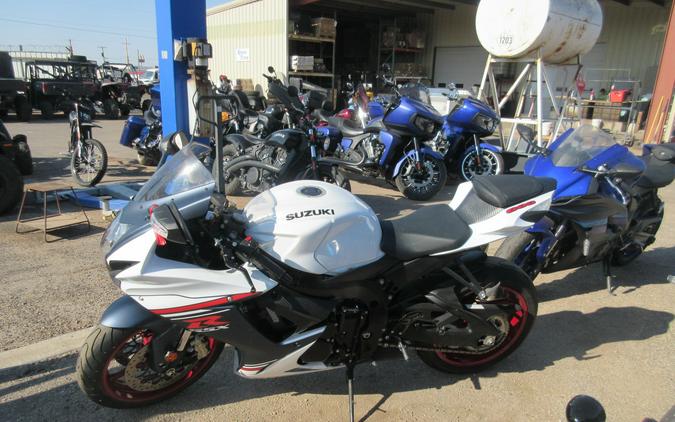 2023 SUZUKI GSX-R600