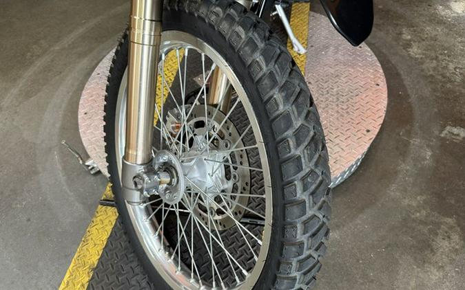 2022 Suzuki DR 650S