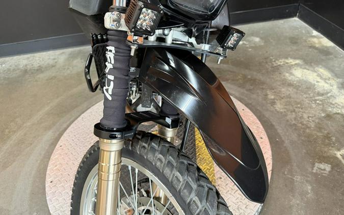 2022 Suzuki DR 650S