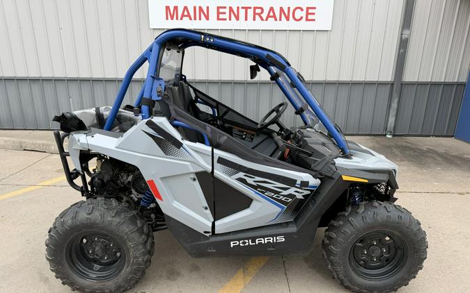2026 Polaris RZR 200 EFI