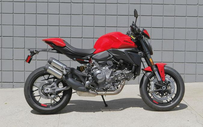 2026 Ducati Monster 896+