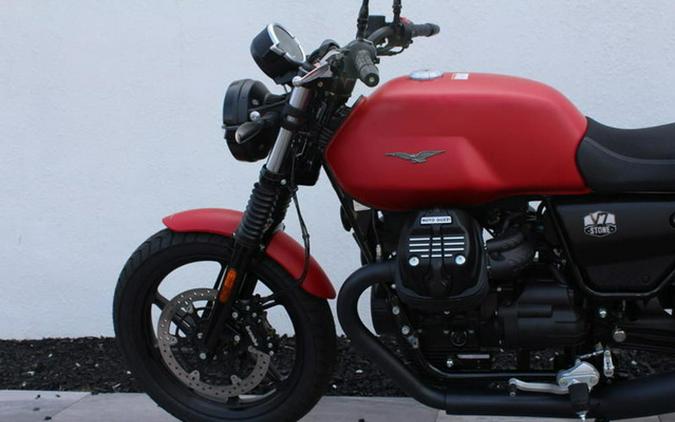 2023 Moto Guzzi V7 Stone