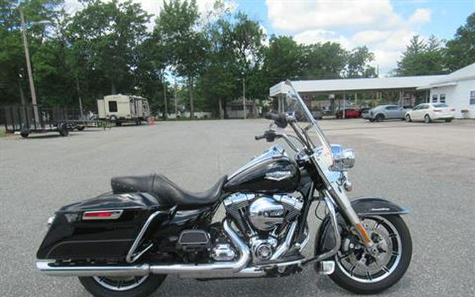 2014 Harley-Davidson Road King®