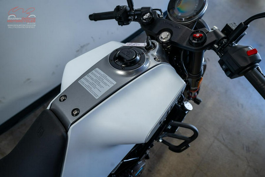 2022 Husqvarna® Vitpilen 401