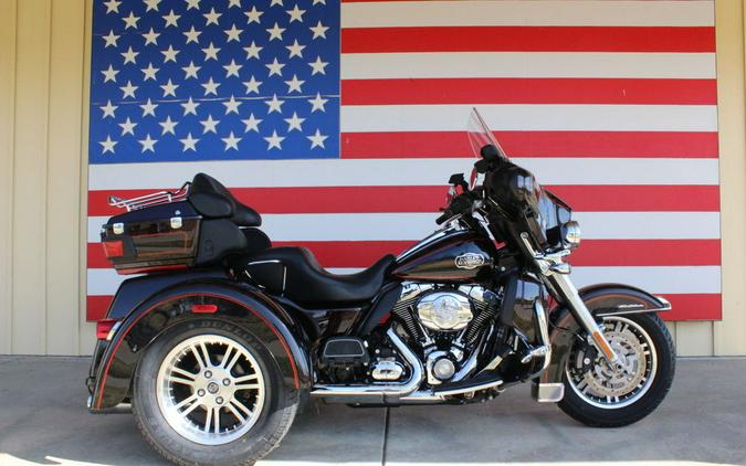 2011 Harley-Davidson® FLHTCUTG - Tri Glide® Ultra Classic®
