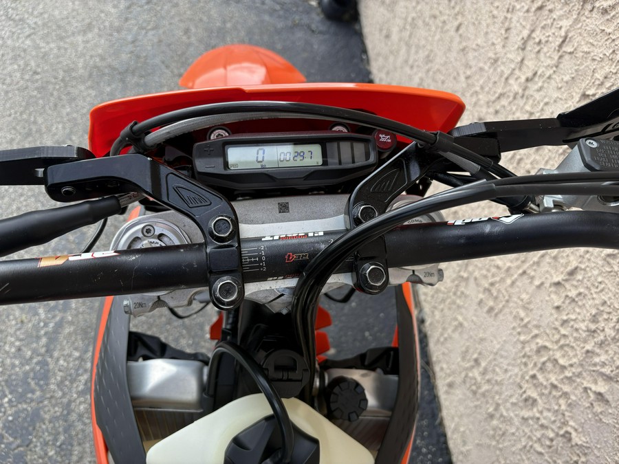 2025 250 XC-W - KTM