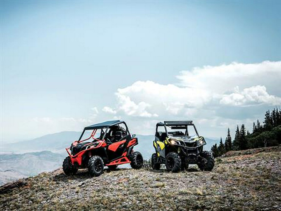 2024 Can-Am Maverick Trail DPS 700