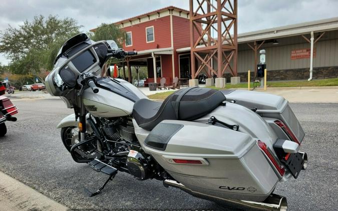 Harley-Davidson 2023 CVO™ Street Glide
