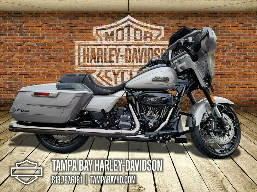 Harley-Davidson 2023 CVO™ Street Glide