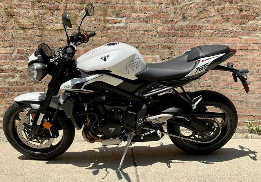 New 2025 Triumph Street Triple 765 R