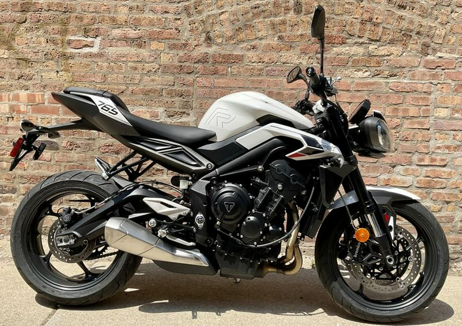 New 2025 Triumph Street Triple 765 R