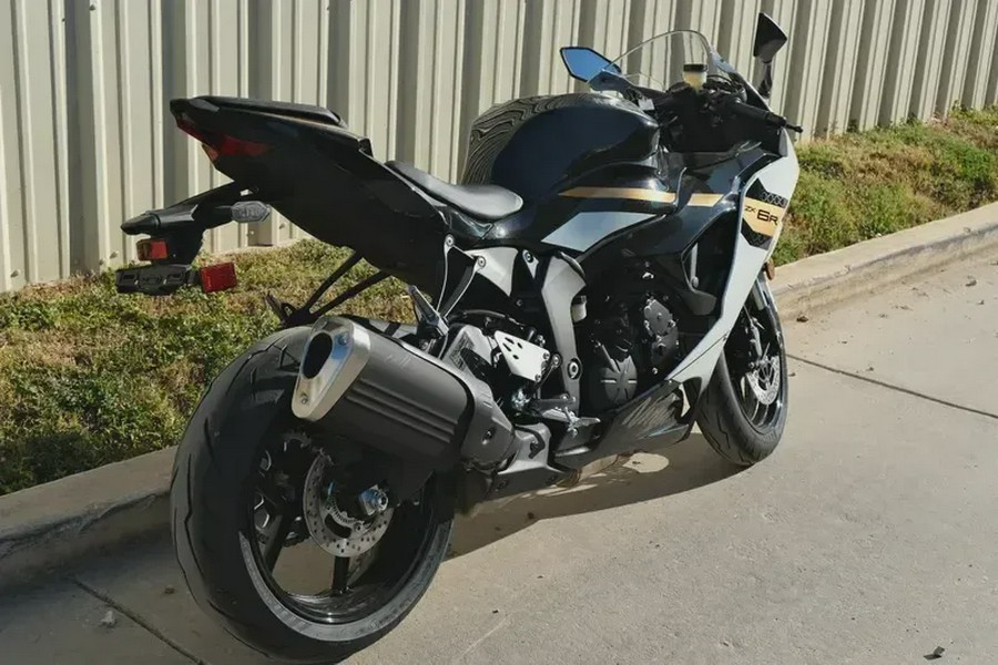 New 2026 KAWASAKI NINJA ZX6R ABS