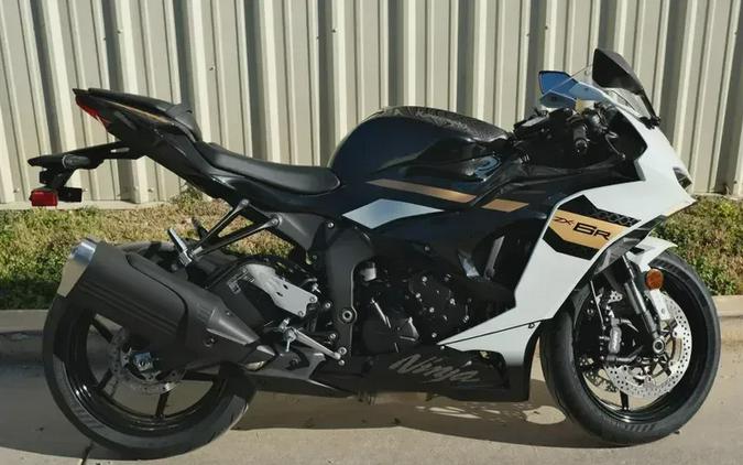 New 2026 KAWASAKI NINJA ZX6R ABS