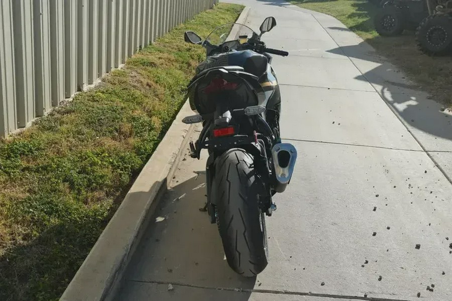 New 2026 KAWASAKI NINJA ZX6R ABS